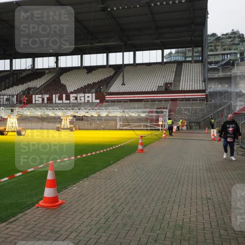 07.12.2025 - St. Pauli X-Mass-Run No. 15 Fabian Wolf http://msf.ph/oto/9398859 07.12.2025 10:55:17 Ziel 1689 meine-sportfotos.de