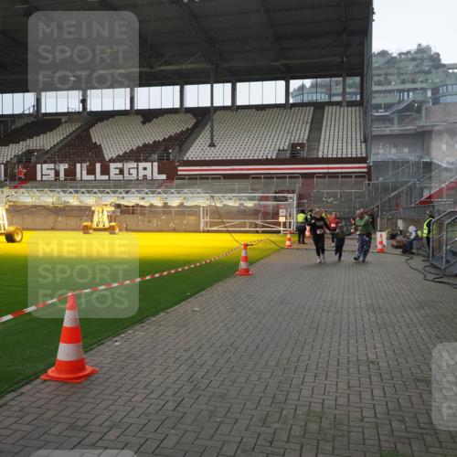 07.12.2025 - St. Pauli X-Mass-Run No. 15 Fabian Wolf http://msf.ph/oto/9400133 07.12.2025 11:05:03 Ziel 117, 128, 200, 201, 889, 1152, 1212, 1411, 4562, 4566, 4568, 4572, 4573, 4575, 4577, 4578 meine-sportfotos.de