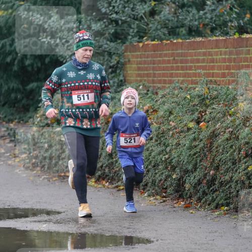 07.12.2025 - St. Pauli X-Mass-Run No. 15 Michael Burmester http://msf.ph/oto/9400161 07.12.2025 10:20:25 Laufen 15, 511, 521 meine-sportfotos.de