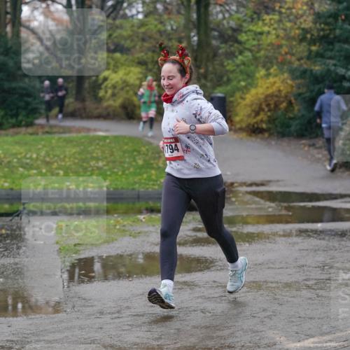 07.12.2025 - St. Pauli X-Mass-Run No. 15 Michael Burmester http://msf.ph/oto/9400220 07.12.2025 10:20:55 Laufen 1794 meine-sportfotos.de