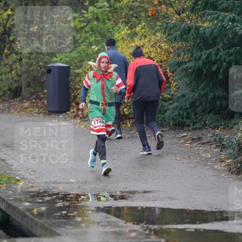 07.12.2025 - St. Pauli X-Mass-Run No. 15 Michael Burmester http://msf.ph/oto/9400224 07.12.2025 10:20:59 Laufen 1748 meine-sportfotos.de