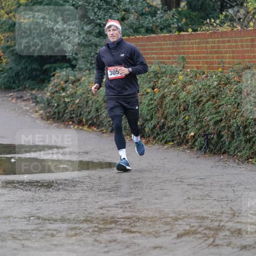 07.12.2025 - St. Pauli X-Mass-Run No. 15 Michael Burmester http://msf.ph/oto/9400244 07.12.2025 10:21:10 Laufen 305 meine-sportfotos.de