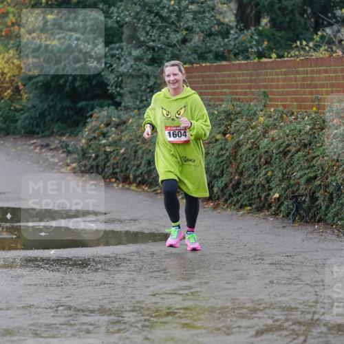 07.12.2025 - St. Pauli X-Mass-Run No. 15 Michael Burmester http://msf.ph/oto/9400271 07.12.2025 10:21:20 Laufen 1604 meine-sportfotos.de