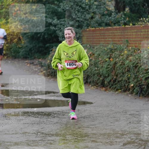 07.12.2025 - St. Pauli X-Mass-Run No. 15 Michael Burmester http://msf.ph/oto/9400274 07.12.2025 10:21:21 Laufen 15, 1604 meine-sportfotos.de