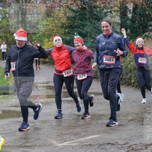 07.12.2025 - St. Pauli X-Mass-Run No. 15 Michael Burmester http://msf.ph/oto/9400310 07.12.2025 10:21:37 Laufen 1, 0, 16, 2827, 2828, 5, 3061, 4211 meine-sportfotos.de