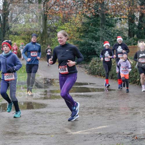 07.12.2025 - St. Pauli X-Mass-Run No. 15 Michael Burmester http://msf.ph/oto/9400415 07.12.2025 10:22:13 Laufen 2288, 3835, 2588, 2053, 2052, 3838, 952 meine-sportfotos.de