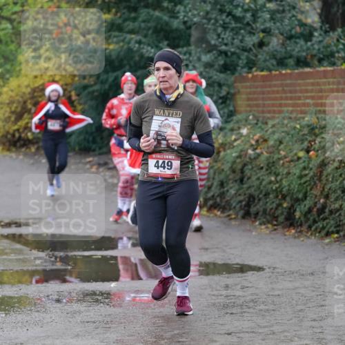 07.12.2025 - St. Pauli X-Mass-Run No. 15 Michael Burmester http://msf.ph/oto/9400441 07.12.2025 10:22:21 Laufen 15, 449 meine-sportfotos.de