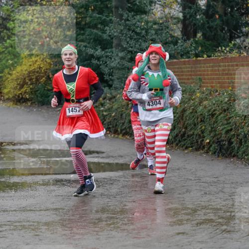 07.12.2025 - St. Pauli X-Mass-Run No. 15 Michael Burmester http://msf.ph/oto/9400453 07.12.2025 10:22:25 Laufen 1457, 4304 meine-sportfotos.de