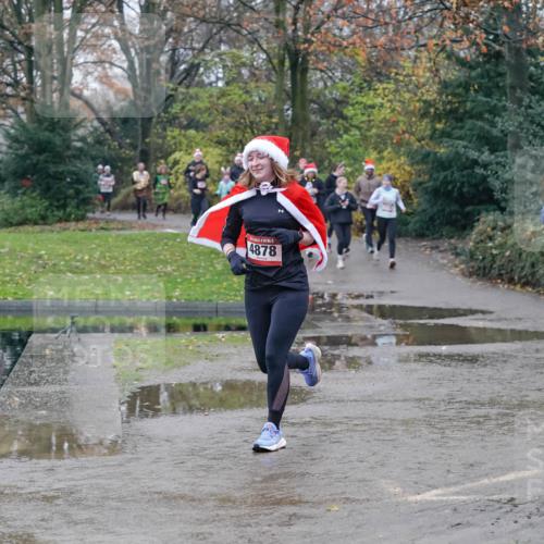 07.12.2025 - St. Pauli X-Mass-Run No. 15 Michael Burmester http://msf.ph/oto/9400469 07.12.2025 10:22:28 Laufen 4878, 2157 meine-sportfotos.de