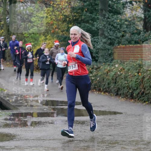 07.12.2025 - St. Pauli X-Mass-Run No. 15 Michael Burmester http://msf.ph/oto/9400471 07.12.2025 10:22:29 Laufen 2157 meine-sportfotos.de