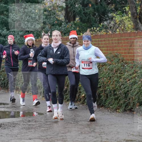 07.12.2025 - St. Pauli X-Mass-Run No. 15 Michael Burmester http://msf.ph/oto/9400477 07.12.2025 10:22:34 Laufen 2830, 3242, 20, 15, 116 meine-sportfotos.de