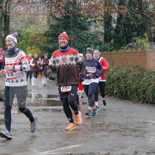 07.12.2025 - St. Pauli X-Mass-Run No. 15 Michael Burmester http://msf.ph/oto/9400533 07.12.2025 10:22:48 Laufen 519, 100000, 2754, 1153 meine-sportfotos.de