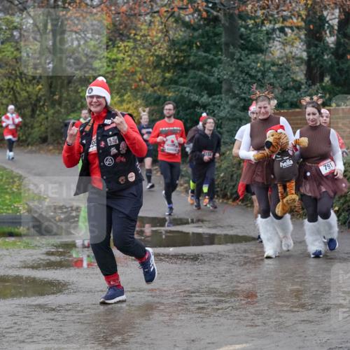 07.12.2025 - St. Pauli X-Mass-Run No. 15 Michael Burmester http://msf.ph/oto/9400560 07.12.2025 10:22:53 Laufen 791 meine-sportfotos.de