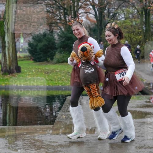 07.12.2025 - St. Pauli X-Mass-Run No. 15 Michael Burmester http://msf.ph/oto/9400575 07.12.2025 10:22:55 Laufen 791, 33 meine-sportfotos.de