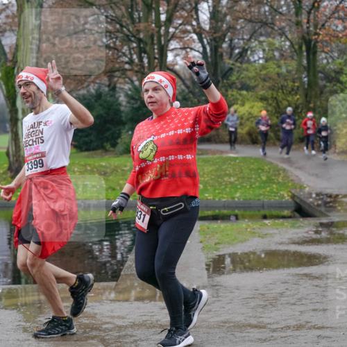 07.12.2025 - St. Pauli X-Mass-Run No. 15 Michael Burmester http://msf.ph/oto/9400581 07.12.2025 10:22:57 Laufen 30, 2025, 3399, 931 meine-sportfotos.de