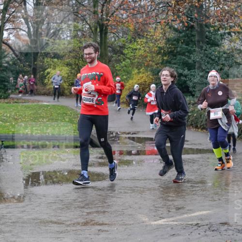 07.12.2025 - St. Pauli X-Mass-Run No. 15 Michael Burmester http://msf.ph/oto/9400585 07.12.2025 10:22:58 Laufen 1614, 41, 86, 2934, 230 meine-sportfotos.de