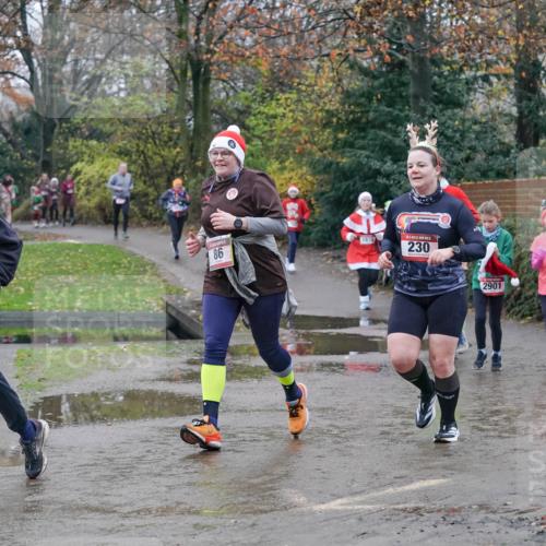 07.12.2025 - St. Pauli X-Mass-Run No. 15 Michael Burmester http://msf.ph/oto/9400590 07.12.2025 10:22:59 Laufen 104, 86, 1619, 230, 2934, 2901 meine-sportfotos.de