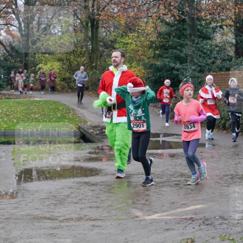 07.12.2025 - St. Pauli X-Mass-Run No. 15 Michael Burmester http://msf.ph/oto/9400600 07.12.2025 10:23:01 Laufen 29, 5, 2901, 162, 1616, 2934, 379 meine-sportfotos.de