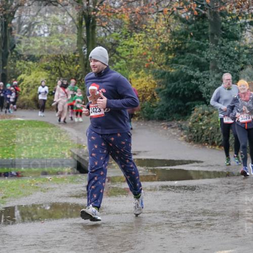 07.12.2025 - St. Pauli X-Mass-Run No. 15 Michael Burmester http://msf.ph/oto/9400613 07.12.2025 10:23:07 Laufen 2423, 191, 3029 meine-sportfotos.de