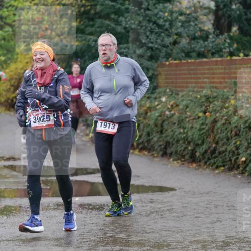 07.12.2025 - St. Pauli X-Mass-Run No. 15 Michael Burmester http://msf.ph/oto/9400620 07.12.2025 10:23:10 Laufen 3029, 1913 meine-sportfotos.de
