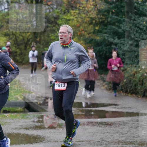 07.12.2025 - St. Pauli X-Mass-Run No. 15 Michael Burmester http://msf.ph/oto/9400625 07.12.2025 10:23:11 Laufen 029, 1913 meine-sportfotos.de