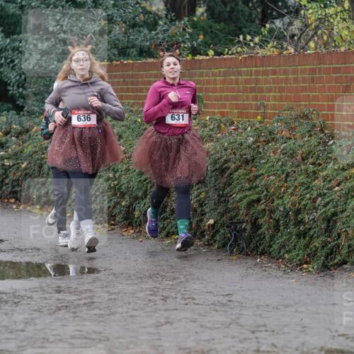 07.12.2025 - St. Pauli X-Mass-Run No. 15 Michael Burmester http://msf.ph/oto/9400631 07.12.2025 10:23:13 Laufen 1188, 1195, 636, 631 meine-sportfotos.de