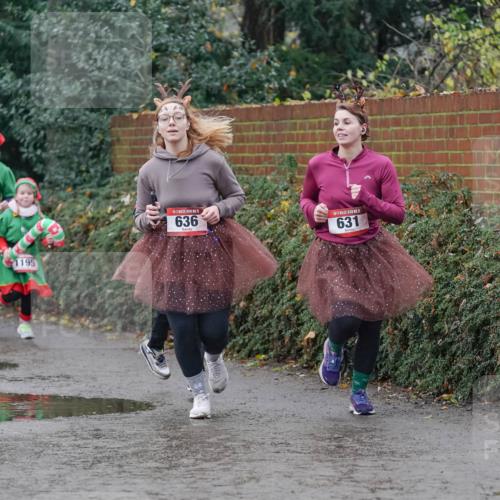 07.12.2025 - St. Pauli X-Mass-Run No. 15 Michael Burmester http://msf.ph/oto/9400635 07.12.2025 10:23:14 Laufen 1189, 1188, 1195, 15, 636, 15, 631 meine-sportfotos.de