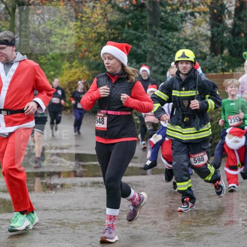 07.12.2025 - St. Pauli X-Mass-Run No. 15 Michael Burmester http://msf.ph/oto/9400678 07.12.2025 10:23:25 Laufen 157, 57, 347, 5, 948, 598, 2355, 559 meine-sportfotos.de