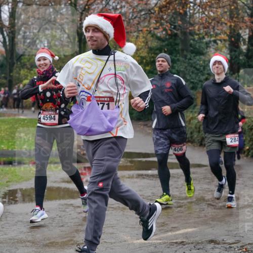 07.12.2025 - St. Pauli X-Mass-Run No. 15 Michael Burmester http://msf.ph/oto/9400707 07.12.2025 10:23:31 Laufen 2950, 4594, 15, 71, 406, 284, 2647 meine-sportfotos.de