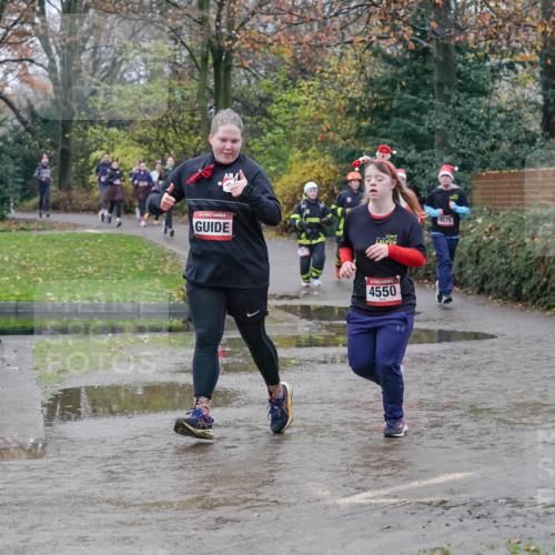 07.12.2025 - St. Pauli X-Mass-Run No. 15 Michael Burmester http://msf.ph/oto/9400722 07.12.2025 10:23:35 Laufen 4550, 4075 meine-sportfotos.de