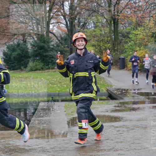 07.12.2025 - St. Pauli X-Mass-Run No. 15 Michael Burmester http://msf.ph/oto/9400750 07.12.2025 10:23:42 Laufen 17, 1370 meine-sportfotos.de