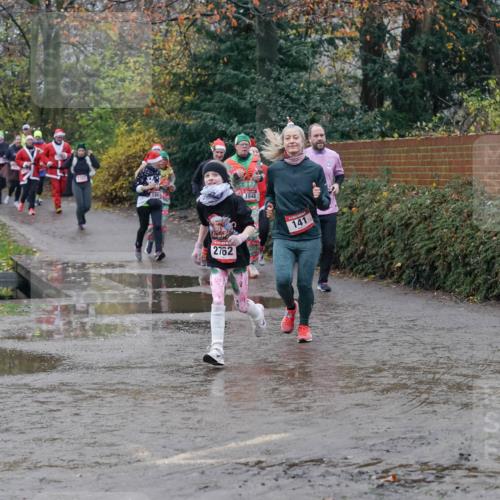 07.12.2025 - St. Pauli X-Mass-Run No. 15 Michael Burmester http://msf.ph/oto/9400787 07.12.2025 10:23:52 Laufen 1863, 1848, 2762, 141 meine-sportfotos.de