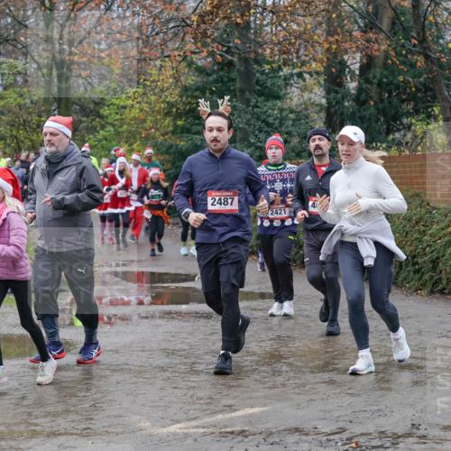 07.12.2025 - St. Pauli X-Mass-Run No. 15 Michael Burmester http://msf.ph/oto/9400915 07.12.2025 10:24:20 Laufen 2487, 2421 meine-sportfotos.de