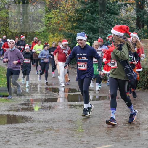 07.12.2025 - St. Pauli X-Mass-Run No. 15 Michael Burmester http://msf.ph/oto/9400934 07.12.2025 10:24:25 Laufen 1166, 154, 4447, 2250 meine-sportfotos.de