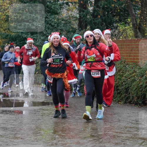 07.12.2025 - St. Pauli X-Mass-Run No. 15 Michael Burmester http://msf.ph/oto/9400941 07.12.2025 10:24:27 Laufen 1166, 248, 1546, 460, 2250 meine-sportfotos.de