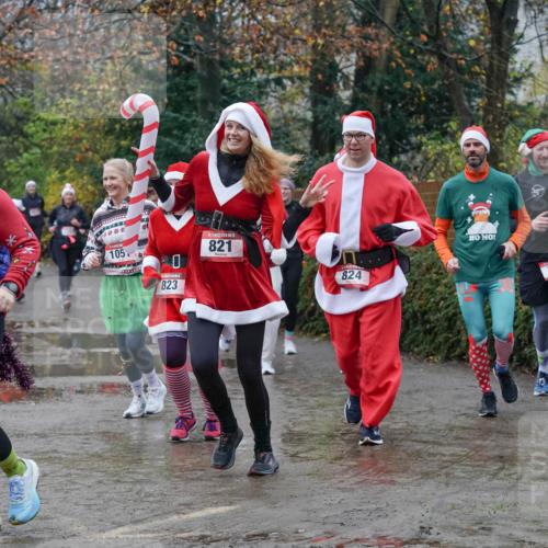 07.12.2025 - St. Pauli X-Mass-Run No. 15 Michael Burmester http://msf.ph/oto/9400955 07.12.2025 10:24:29 Laufen 105, 0, 823, 5, 821, 5, 250, 824, 322 meine-sportfotos.de