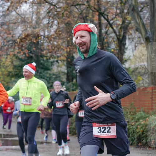 07.12.2025 - St. Pauli X-Mass-Run No. 15 Michael Burmester http://msf.ph/oto/9400967 07.12.2025 10:24:32 Laufen 1265, 1418, 14, 13, 322 meine-sportfotos.de