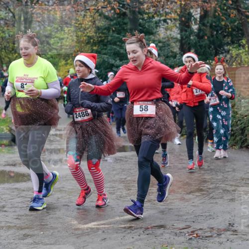 07.12.2025 - St. Pauli X-Mass-Run No. 15 Michael Burmester http://msf.ph/oto/9400986 07.12.2025 10:24:36 Laufen 5, 2488, 15, 58, 27, 132 meine-sportfotos.de
