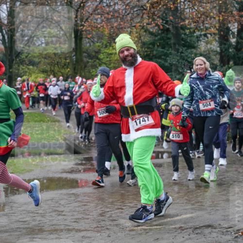 07.12.2025 - St. Pauli X-Mass-Run No. 15 Michael Burmester http://msf.ph/oto/9401035 07.12.2025 10:24:46 Laufen 123, 500, 1747, 510, 504, 2321, 2082, 3042 meine-sportfotos.de