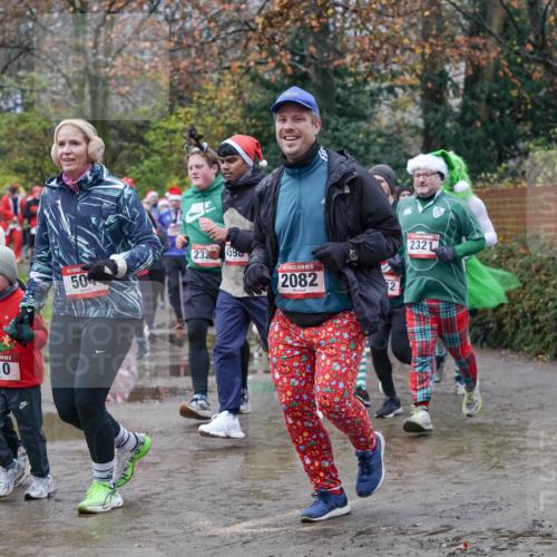 07.12.2025 - St. Pauli X-Mass-Run No. 15 Michael Burmester http://msf.ph/oto/9401041 07.12.2025 10:24:47 Laufen 510, 232, 504, 590, 15, 2082, 12, 2321 meine-sportfotos.de