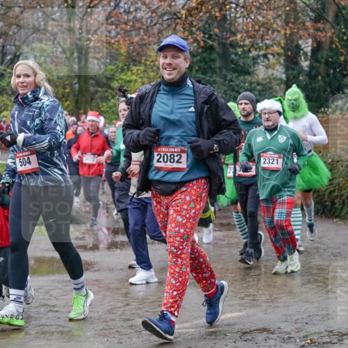 07.12.2025 - St. Pauli X-Mass-Run No. 15 Michael Burmester http://msf.ph/oto/9401043 07.12.2025 10:24:48 Laufen 15, 510, 504, 3022, 15, 2082, 2321, 2 meine-sportfotos.de