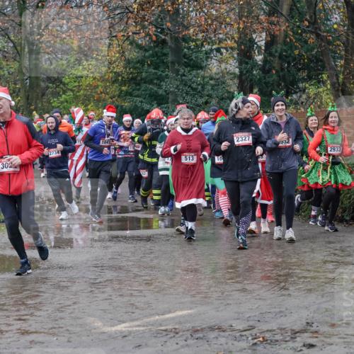 07.12.2025 - St. Pauli X-Mass-Run No. 15 Michael Burmester http://msf.ph/oto/9401050 07.12.2025 10:24:50 Laufen 71, 1041, 2734, 2733, 302, 513, 10, 2327, 32, 2933 meine-sportfotos.de