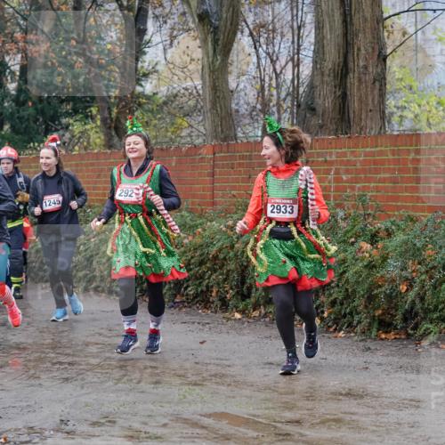 07.12.2025 - St. Pauli X-Mass-Run No. 15 Michael Burmester http://msf.ph/oto/9401060 07.12.2025 10:24:52 Laufen 1715, 1089, 1245, 292, 2933 meine-sportfotos.de