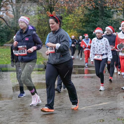 07.12.2025 - St. Pauli X-Mass-Run No. 15 Michael Burmester http://msf.ph/oto/9401084 07.12.2025 10:24:58 Laufen 4593, 296, 4593, 89, 82, 2957, 221, 44 meine-sportfotos.de
