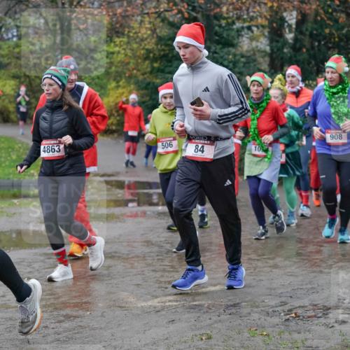 07.12.2025 - St. Pauli X-Mass-Run No. 15 Michael Burmester http://msf.ph/oto/9401099 07.12.2025 10:25:02 Laufen 21, 4863, 506, 84, 908, 109 meine-sportfotos.de