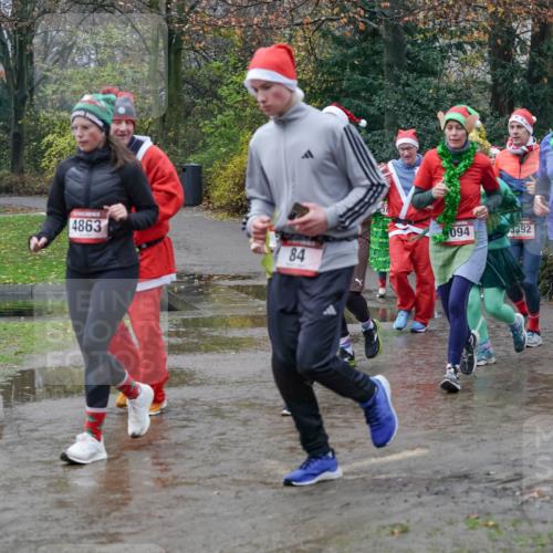 07.12.2025 - St. Pauli X-Mass-Run No. 15 Michael Burmester http://msf.ph/oto/9401101 07.12.2025 10:25:02 Laufen 4863, 908, 2, 094, 3392, 84 meine-sportfotos.de
