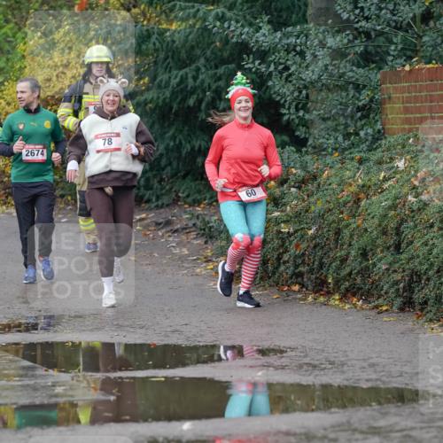 07.12.2025 - St. Pauli X-Mass-Run No. 15 Michael Burmester http://msf.ph/oto/9401136 07.12.2025 10:25:17 Laufen 2642, 109, 264, 2674, 78, 60 meine-sportfotos.de