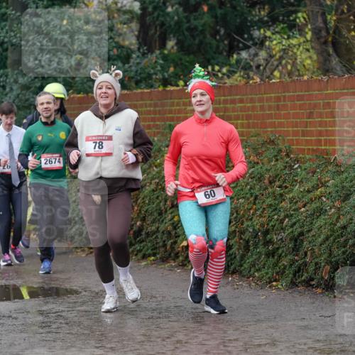 07.12.2025 - St. Pauli X-Mass-Run No. 15 Michael Burmester http://msf.ph/oto/9401146 07.12.2025 10:25:21 Laufen 4867, 30, 2642, 2674, 15, 78, 60 meine-sportfotos.de