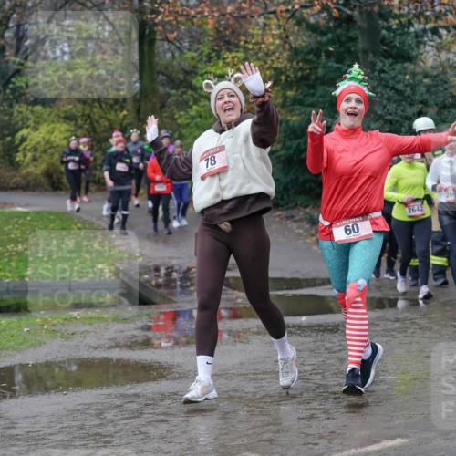 07.12.2025 - St. Pauli X-Mass-Run No. 15 Michael Burmester http://msf.ph/oto/9401157 07.12.2025 10:25:23 Laufen 78, 15, 60, 2642, 2674 meine-sportfotos.de
