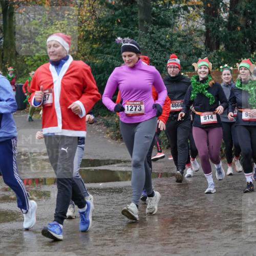 07.12.2025 - St. Pauli X-Mass-Run No. 15 Michael Burmester http://msf.ph/oto/9401208 07.12.2025 10:25:35 Laufen 1273, 4869, 914 meine-sportfotos.de